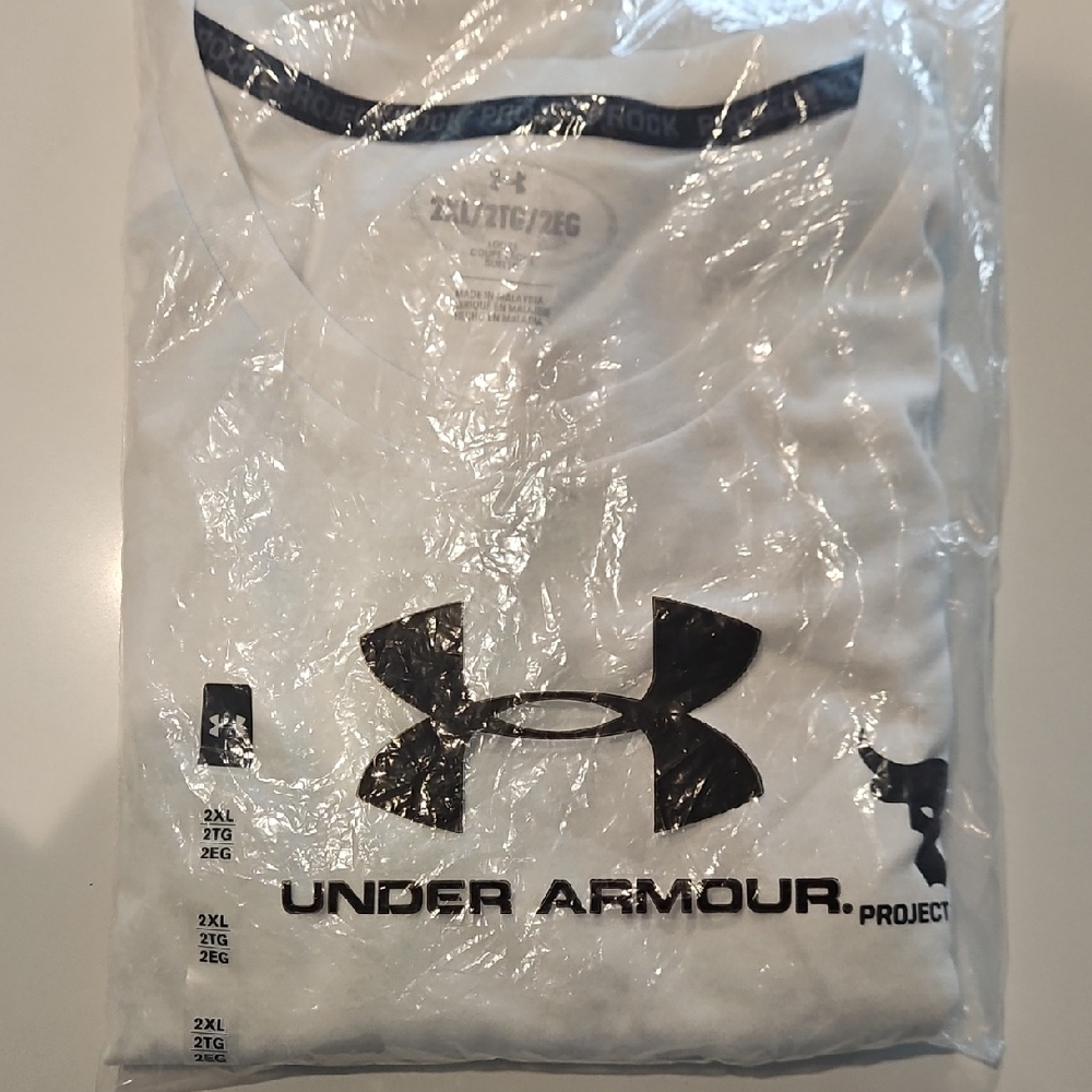 NWT Under Armour White Camo TEE